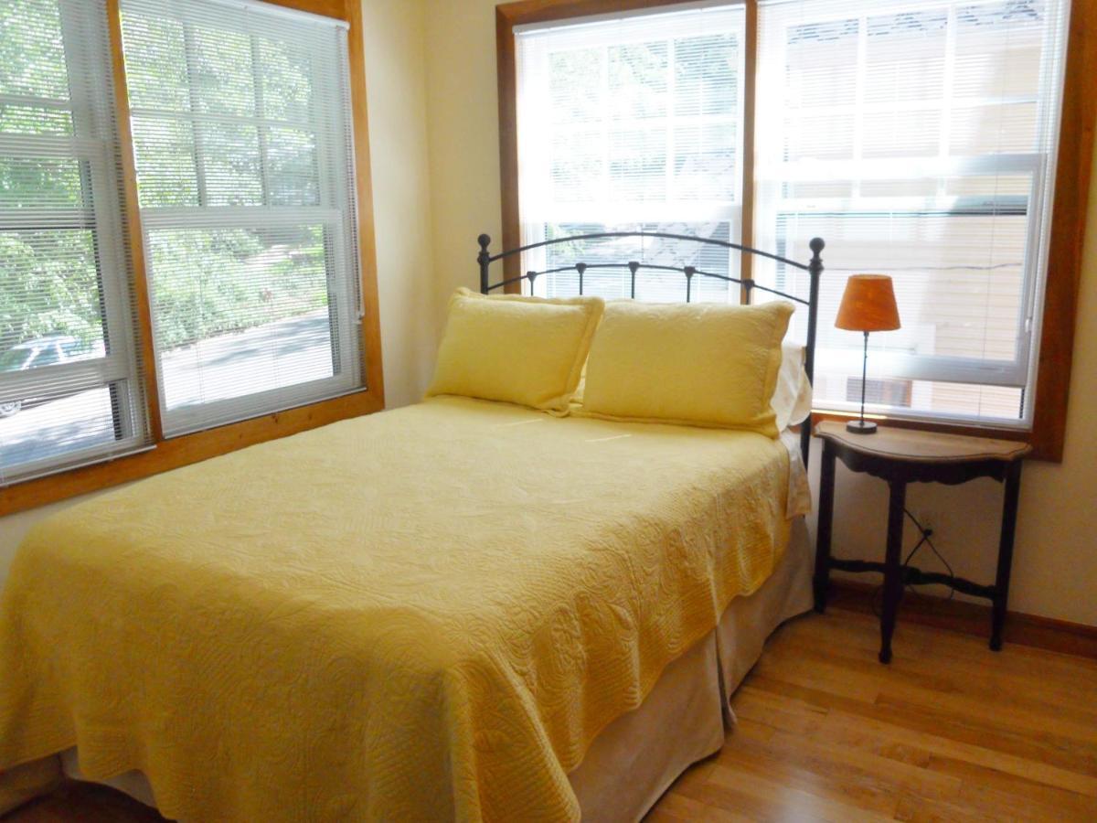 Baxter House B&B Apartment Ann Arbor Eksteriør billede